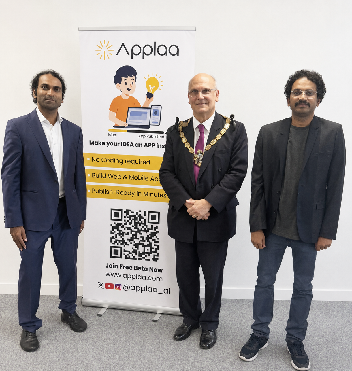 Applaa UK event โ team with Mayor